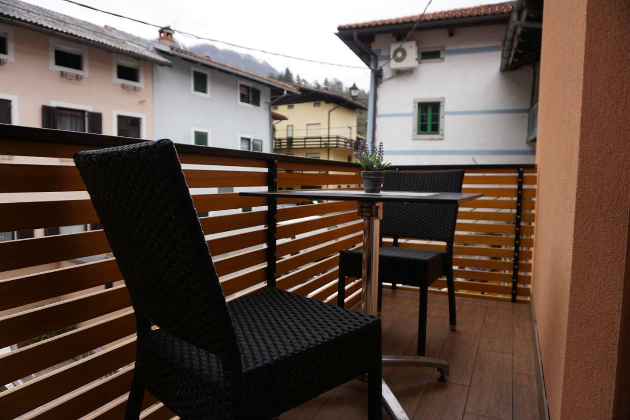 Rooms And Apartment Soca Kobarid Zewnętrze zdjęcie